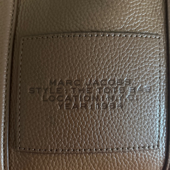 The Tote Bag Marc Jacobs - Picture 2 of 2